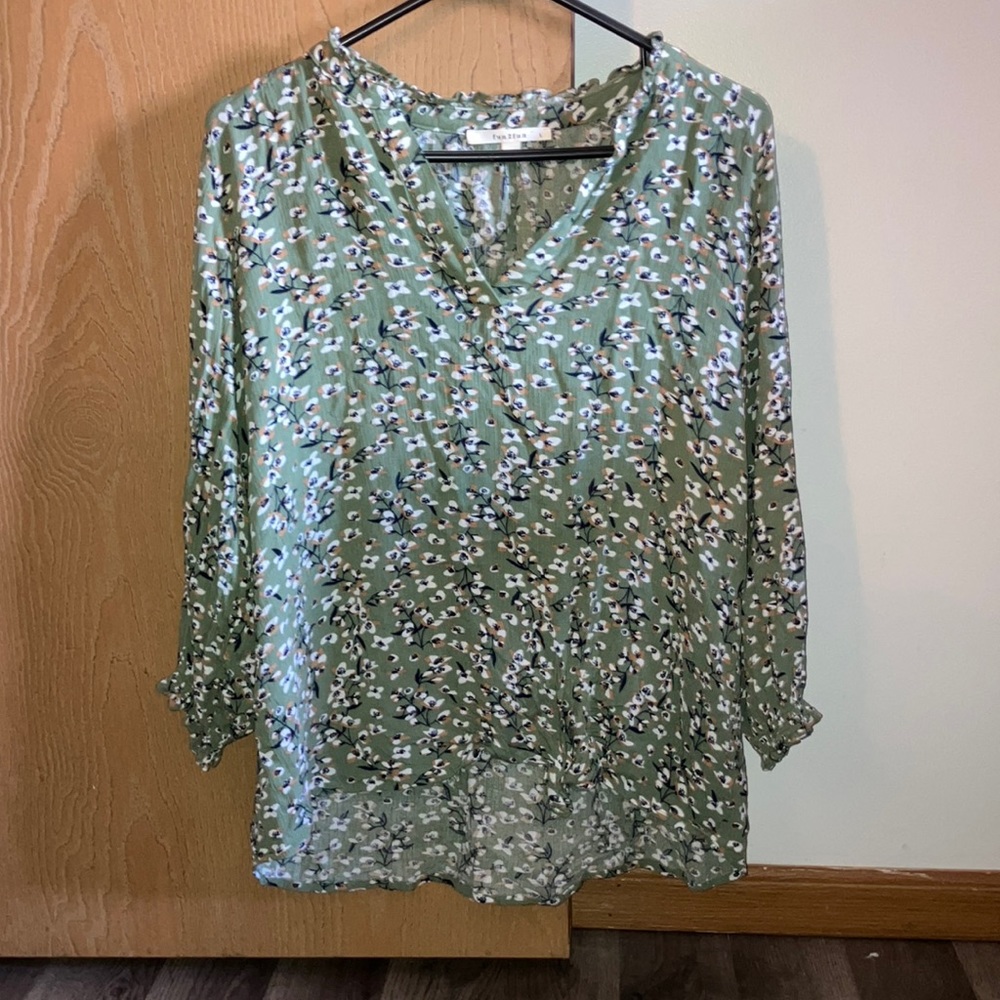 Women dress shirt
